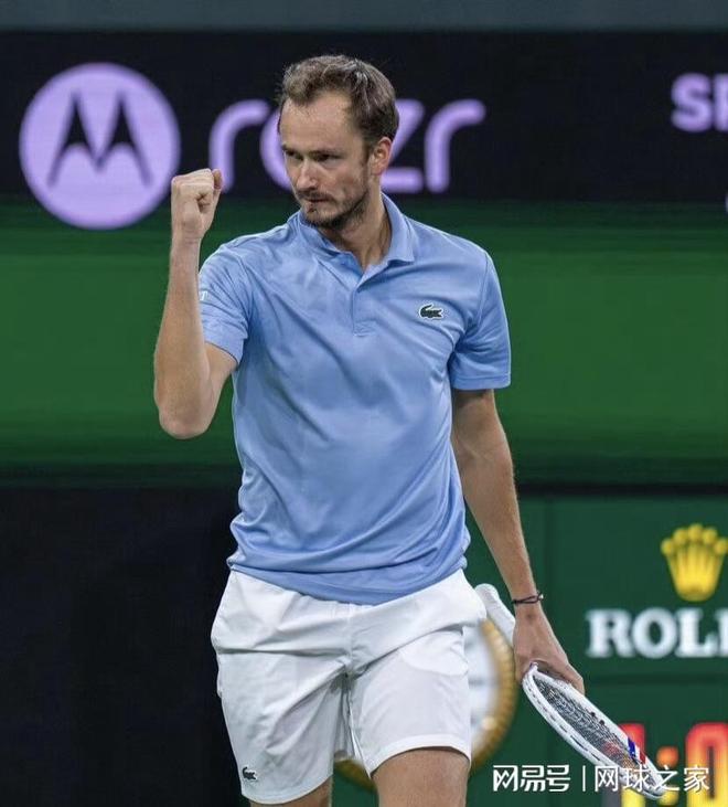 梅德韦杰夫印第安维尔斯决赛再负辛纳 真实面对